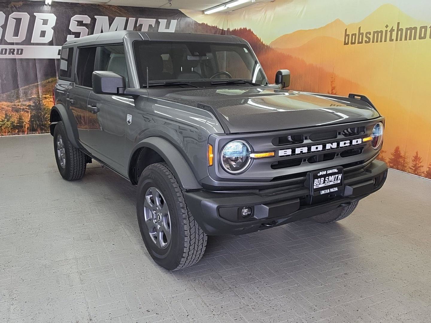 Used 2024 Ford Bronco Big Bend AWD/4WD image 1