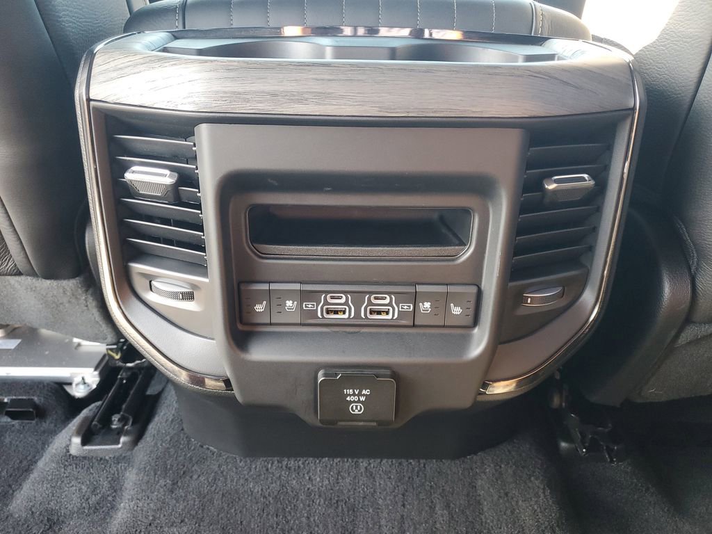 Used 2026 RAM 1500 Limited AWD/4WD image 16