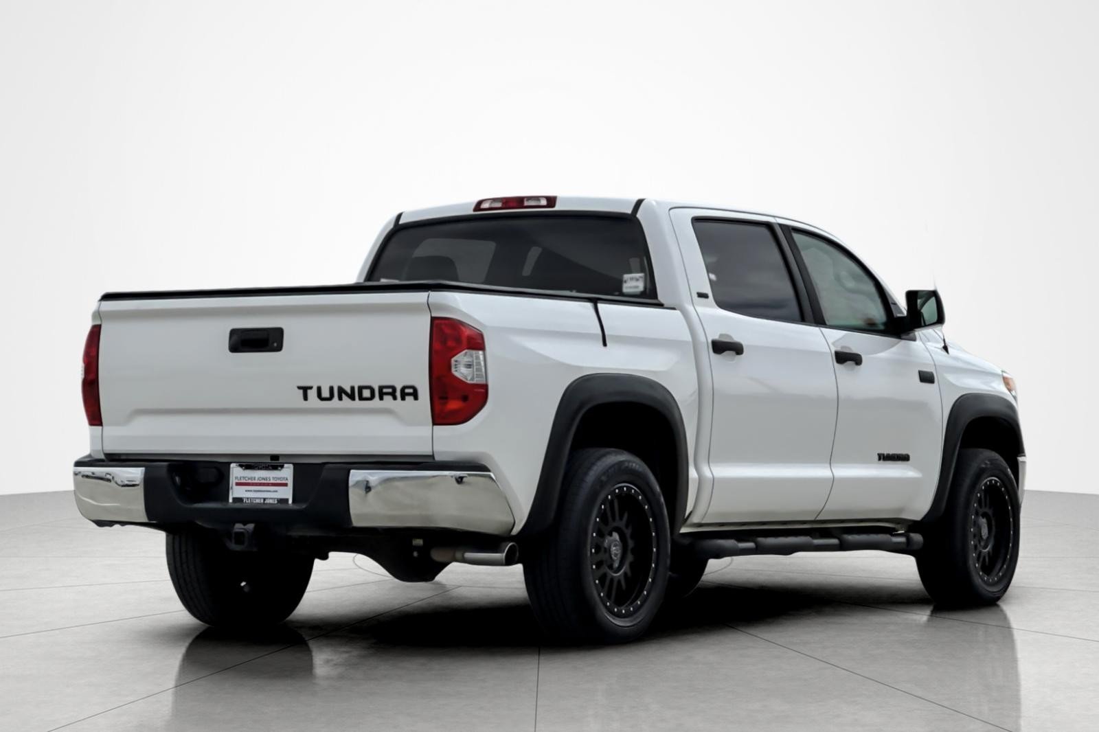 Certified 2019 Toyota Tundra SR5 w/ SR5 Upgrade Package RWD image 5