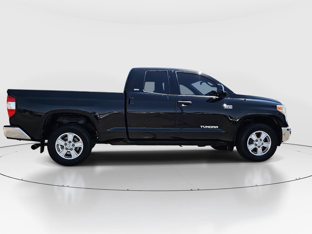 Used 2015 Toyota Tundra SR5 RWD image 4