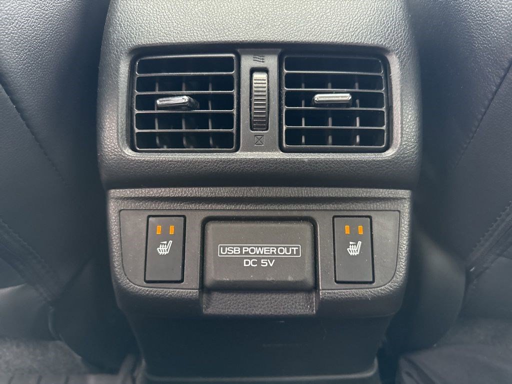 Used 2018 Subaru Outback 2.5i Limited w/ Popular Package #2 image 10