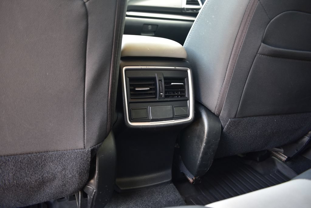 Used 2022 Subaru Forester Premium AWD/4WD image 25