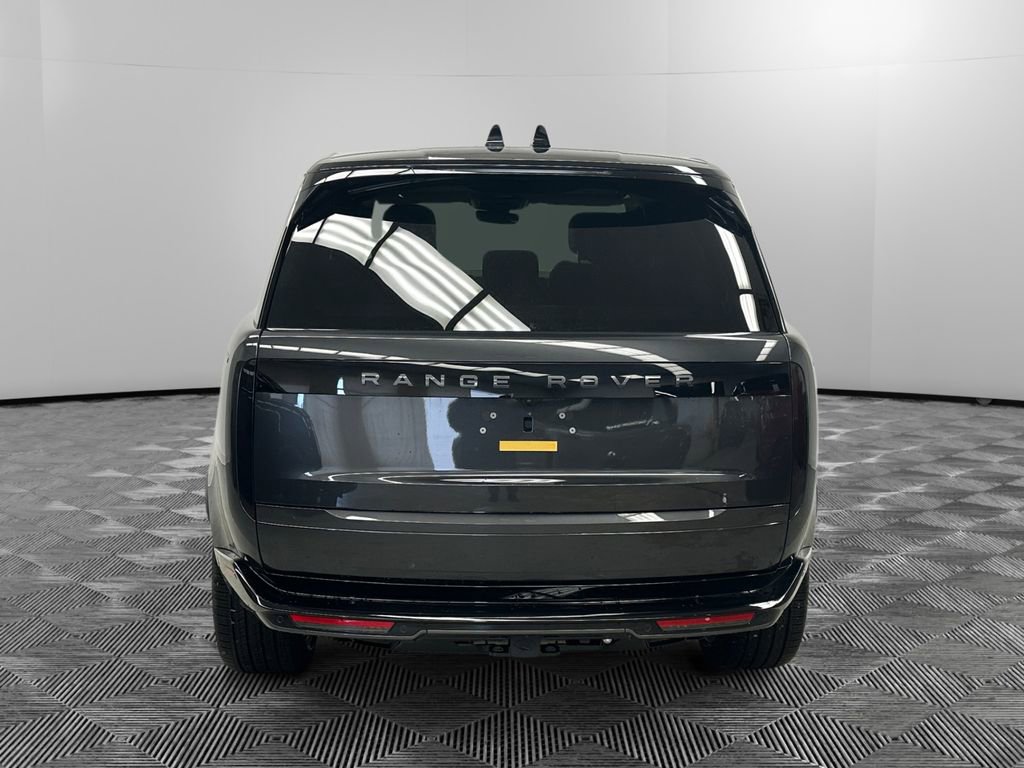New 2026 Land Rover Range Rover Long Wheelbase SE AWD/4WD image 4