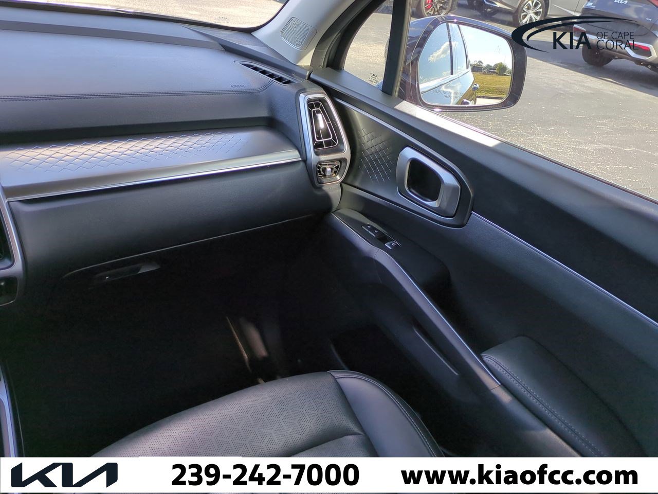 Certified 2023 Kia Sorento EX image 17