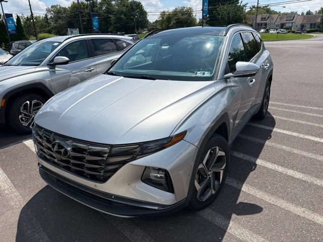 Certified 2022 Hyundai Tucson Limited AWD/4WD image 2
