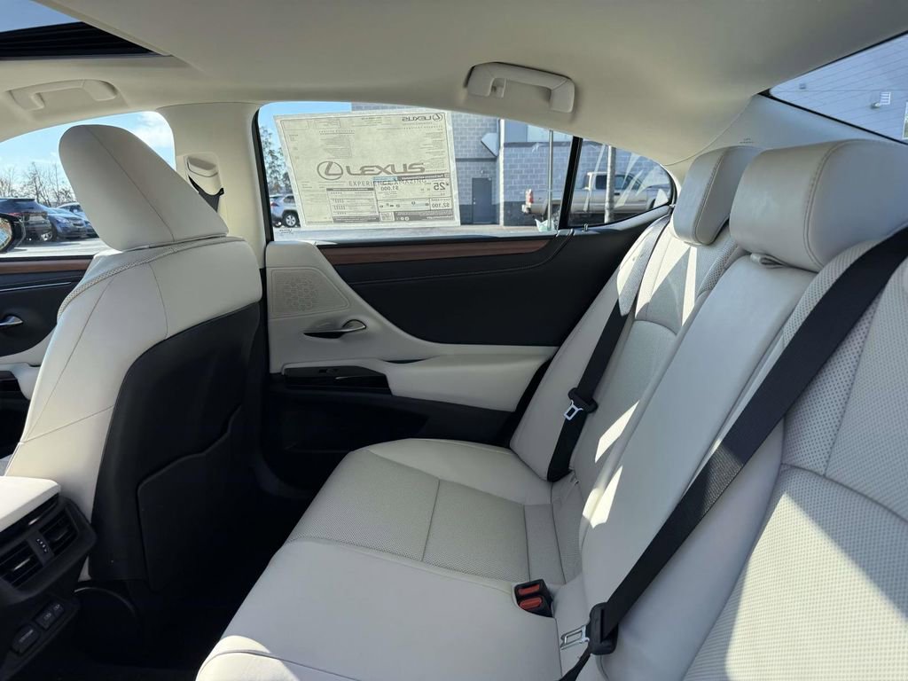New 2025 Lexus ES 350 Premium image 13