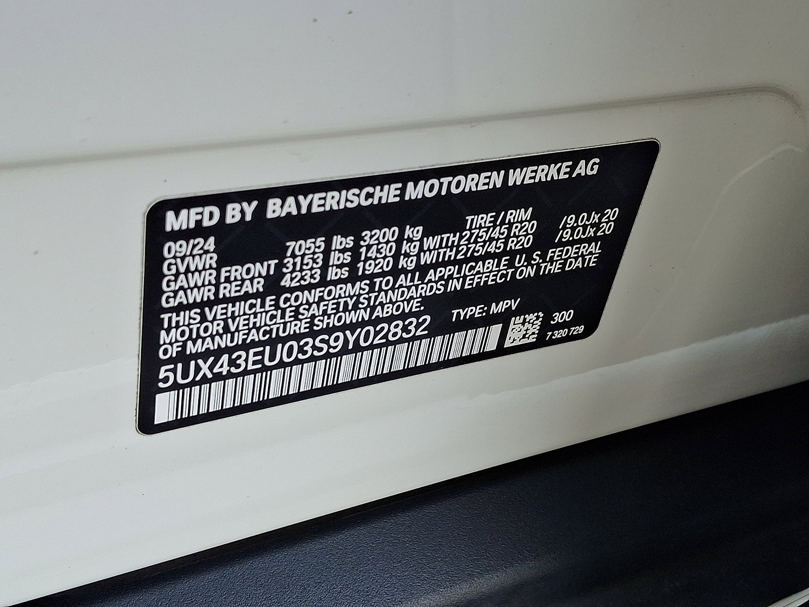 Used 2025 BMW X5 xDrive50e image 27