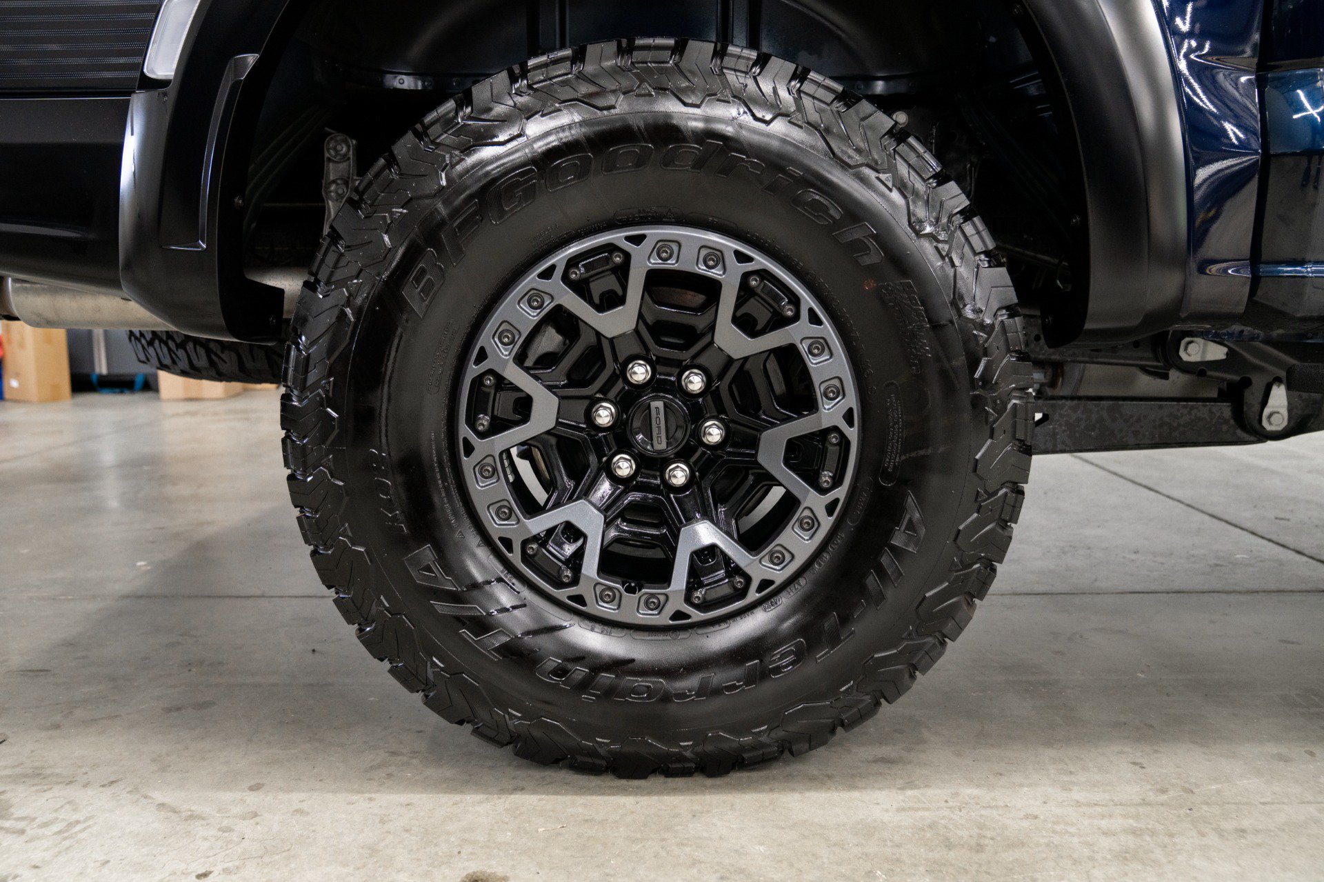Used 2025 Ford F150 Raptor w/ Equipment Group 803A Raptor R AWD/4WD image 50