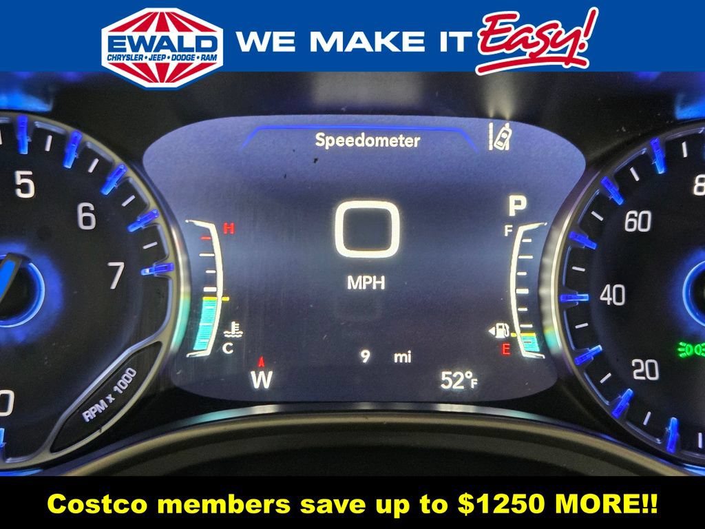 New 2026 Chrysler Pacifica Select AWD/4WD image 21