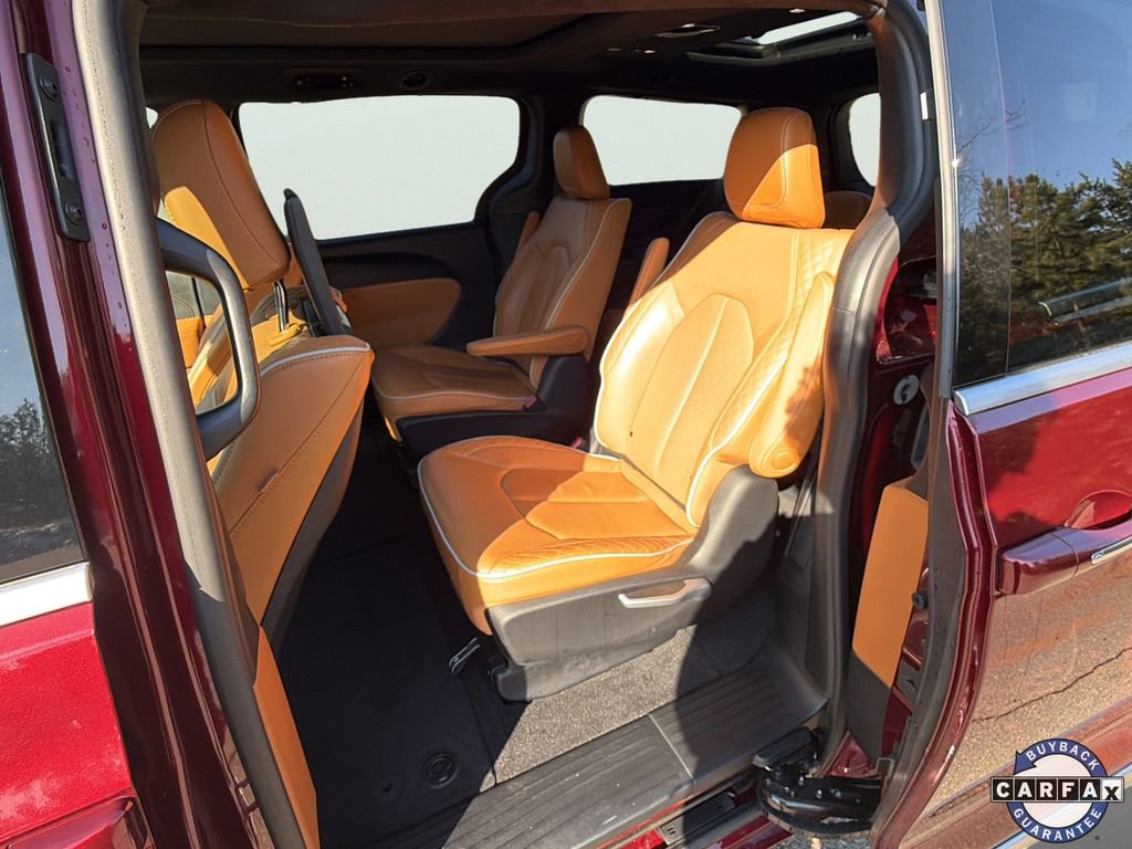 Used 2021 Chrysler Pacifica Pinnacle image 7