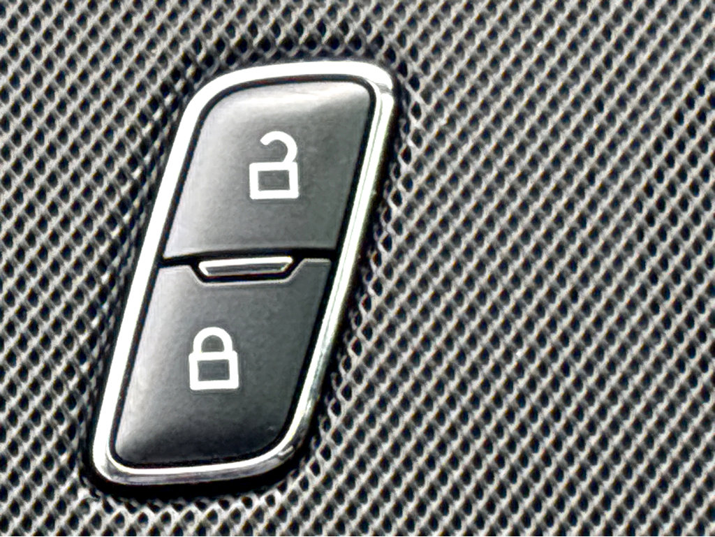 Used 2021 Ford Explorer XLT w/ Equipment Group 202A image 23