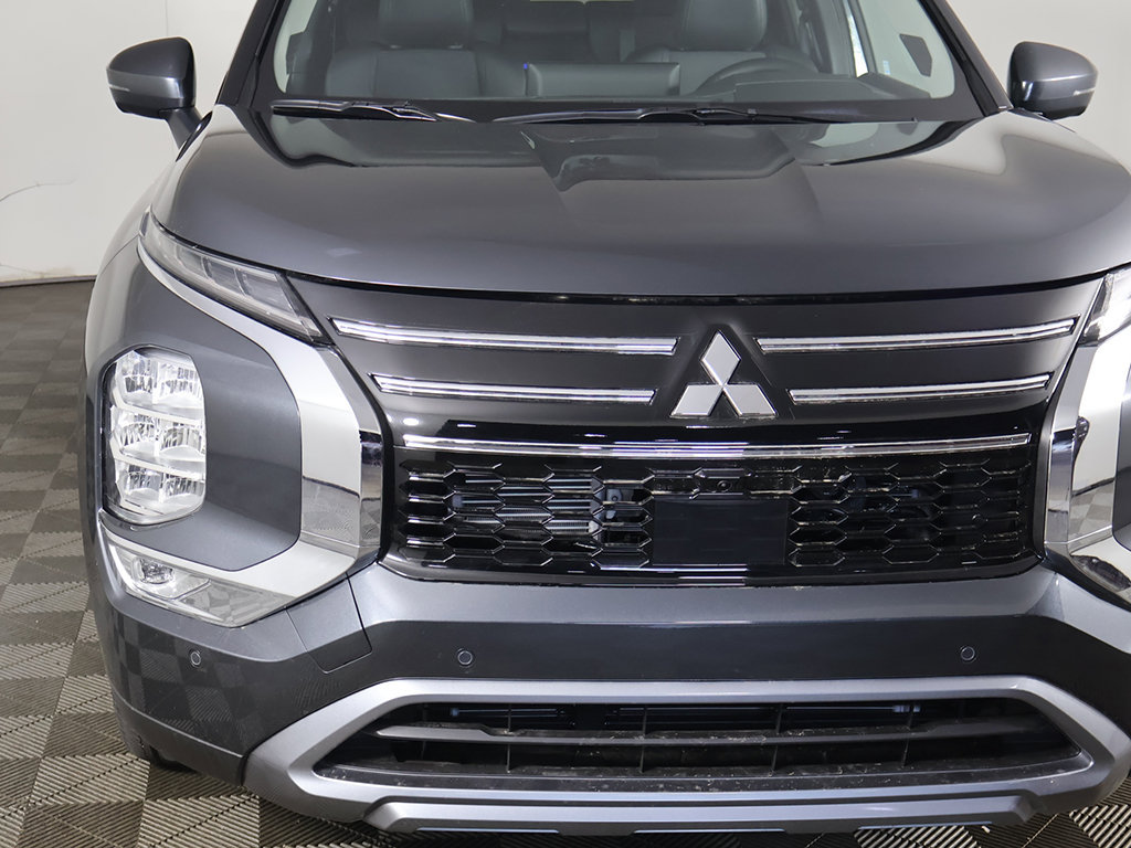 New 2026 Mitsubishi Outlander SE FWD image 15