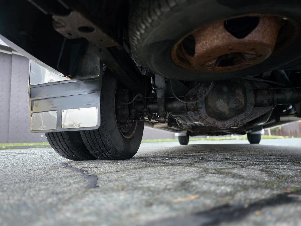 Used 2011 Chevrolet Silverado 3500 LTZ image 74