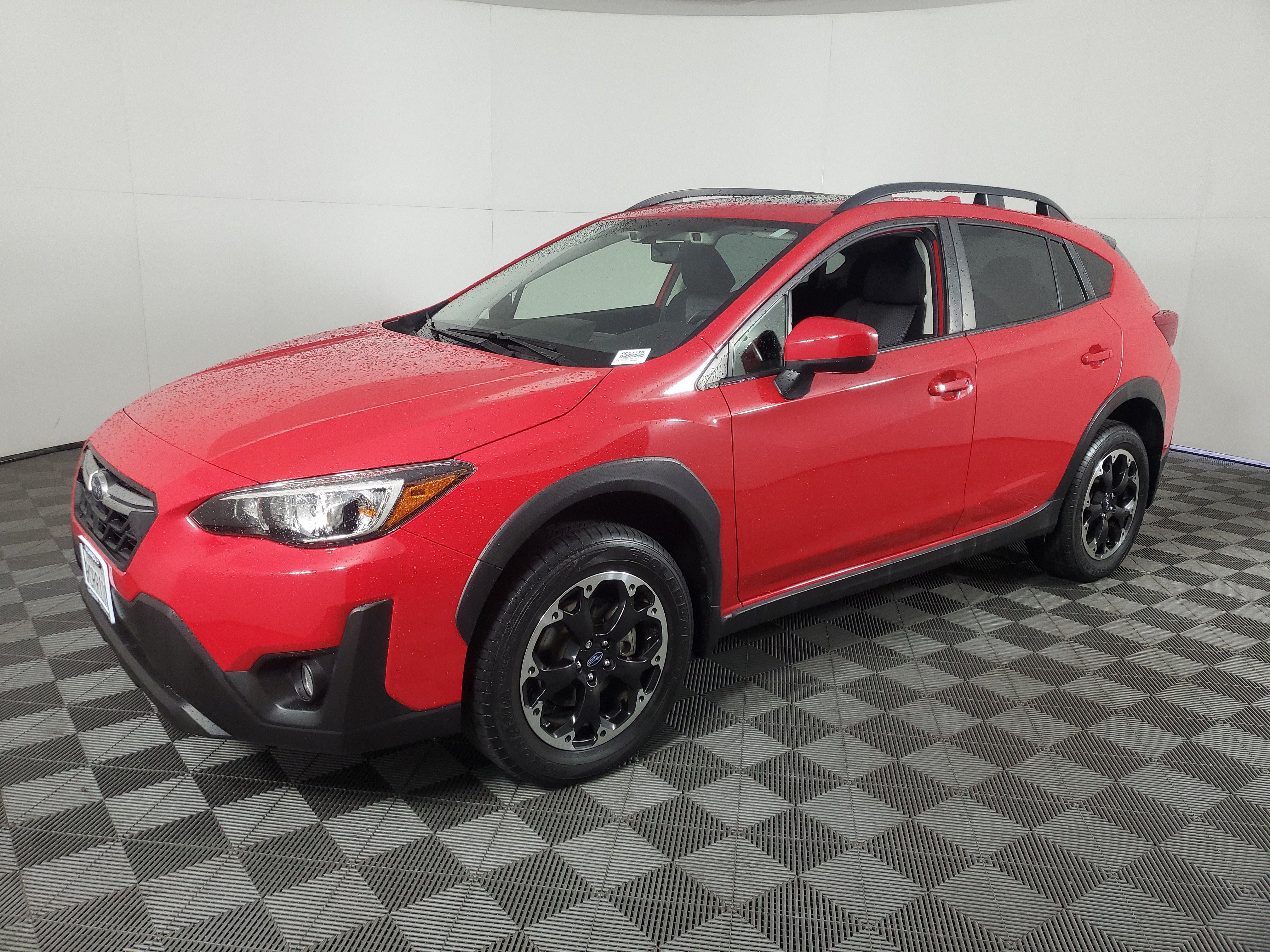 Used 2023 Subaru Crosstrek 2.0i Premium AWD/4WD image 8