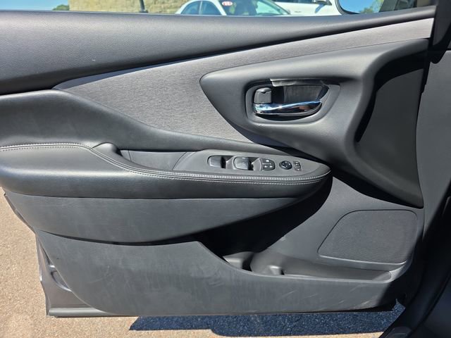 Used 2022 Nissan Murano S AWD/4WD image 17