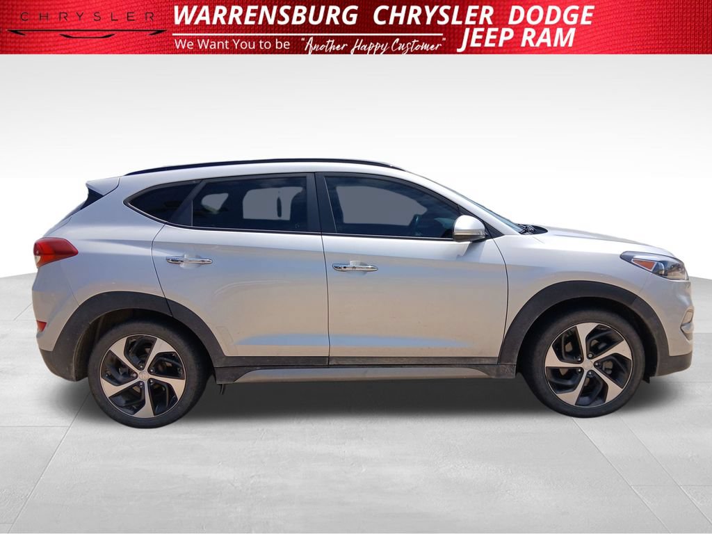Used 2017 Hyundai Tucson Limited w/ Limited Ultimate Package 03 AWD/4WD image 2