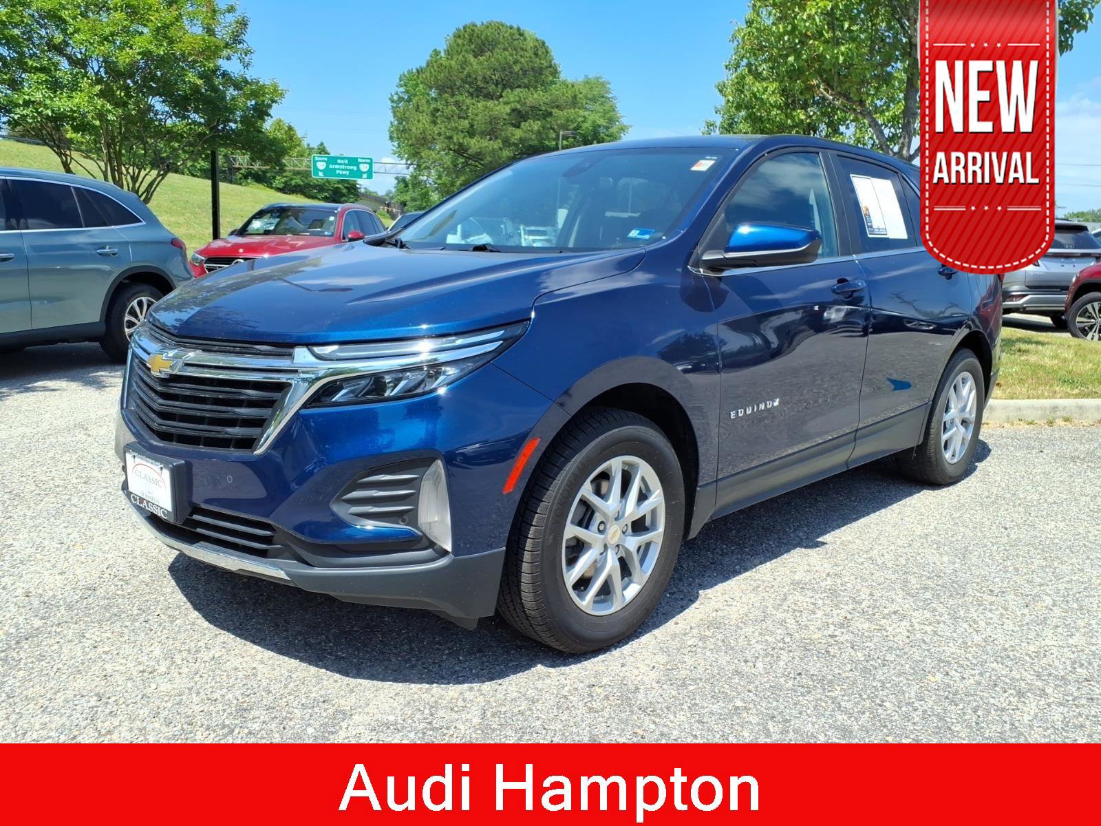 Used 2022 Chevrolet Equinox LT AWD/4WD image 1