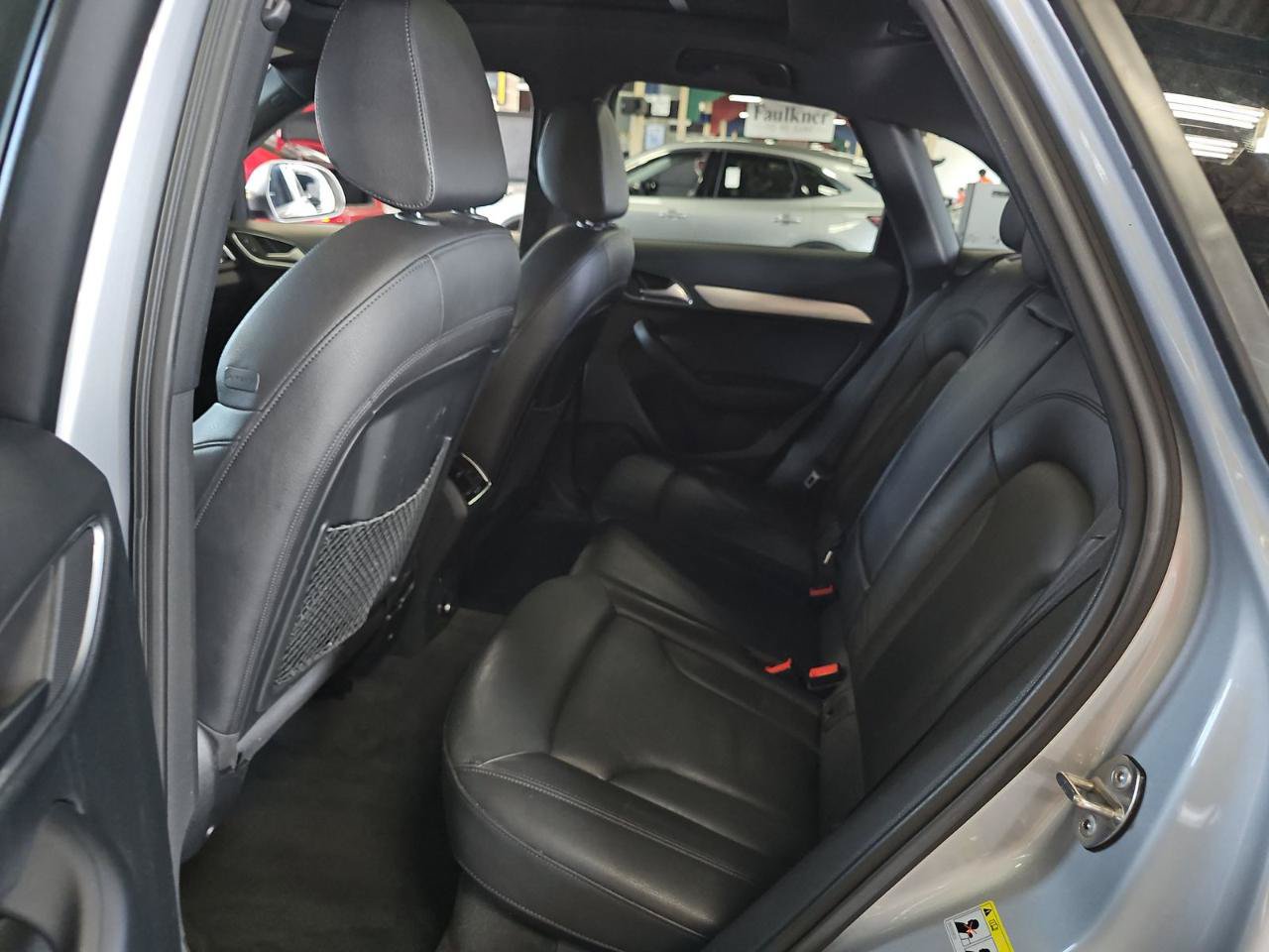 Used 2018 Audi Q3 2.0T Premium w/ Convenience Package AWD/4WD image 11