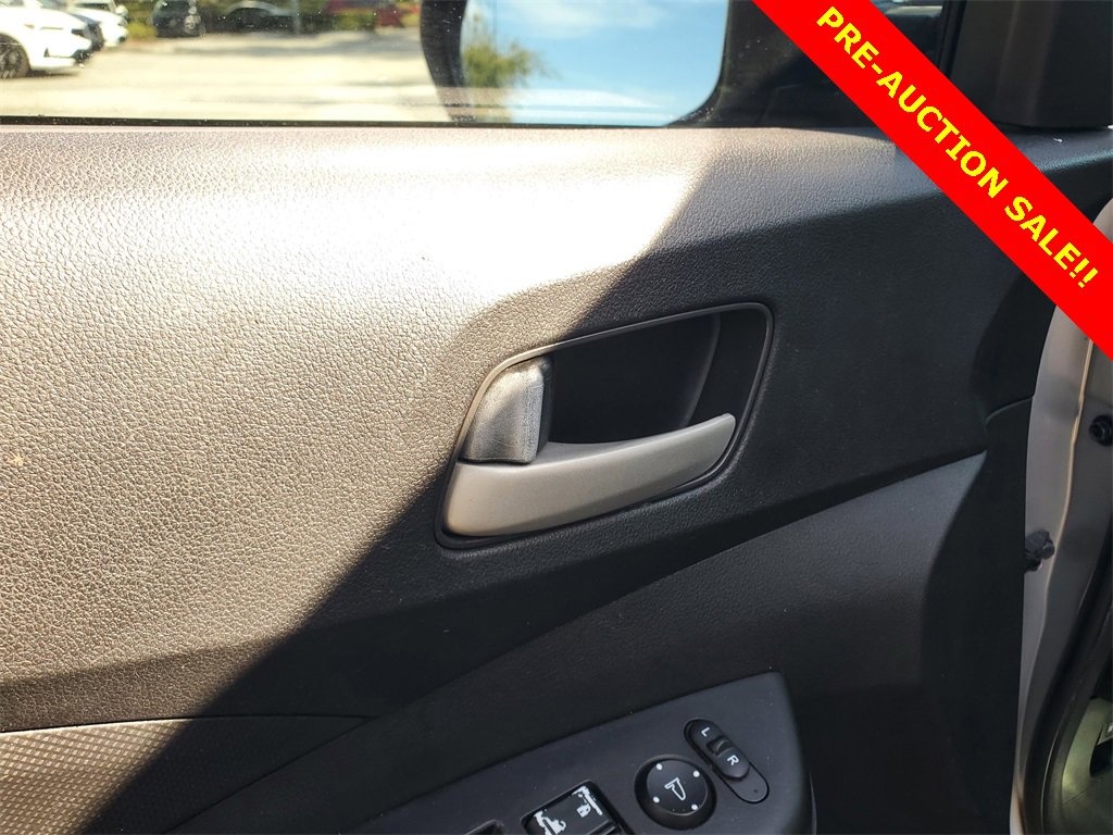 Used 2015 Honda CR-V LX image 19