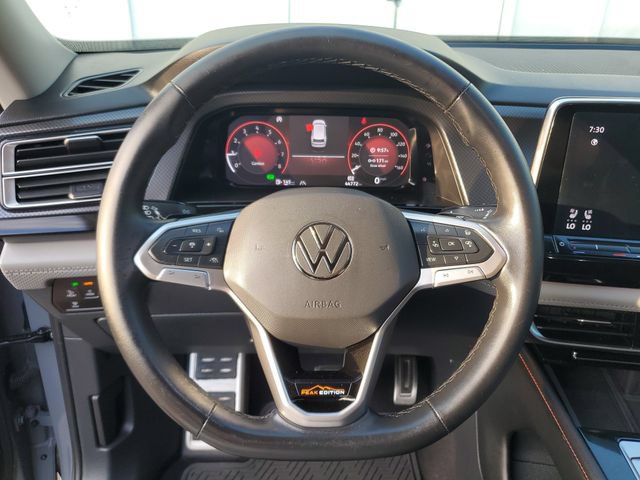 Used 2024 Volkswagen Atlas Peak Edition SE AWD/4WD image 22