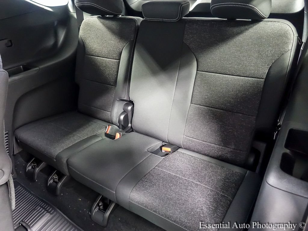 New 2026 Chevrolet Traverse LT w/ LPO, Floor Liner Package FWD image 12