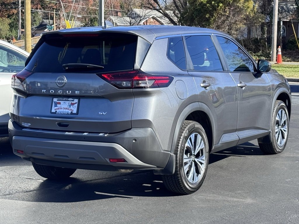 Used 2022 Nissan Rogue SV image 15