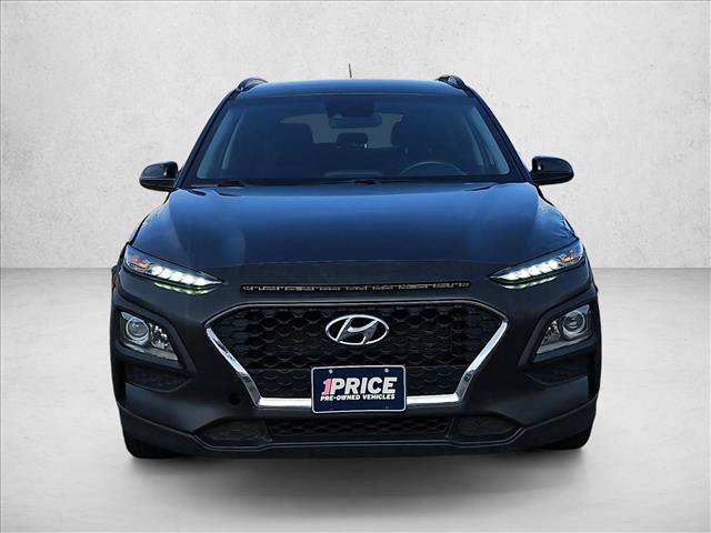 Used 2020 Hyundai Kona SEL FWD image 2