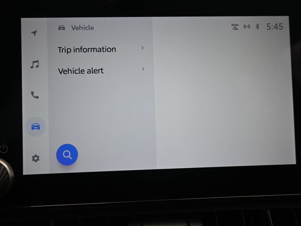 Used 2024 Toyota RAV4 XLE image 31