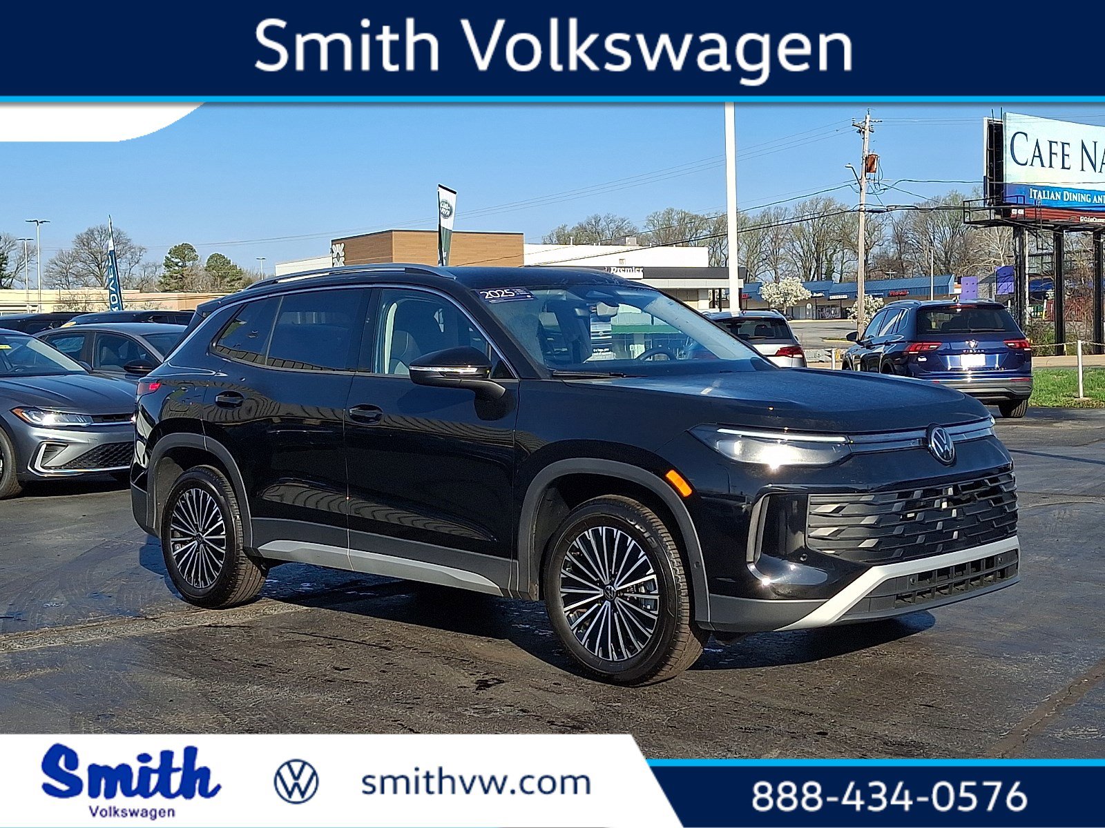 Certified 2025 Volkswagen Tiguan S image 1