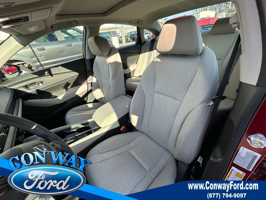 Used 2024 Honda Accord EX image 30