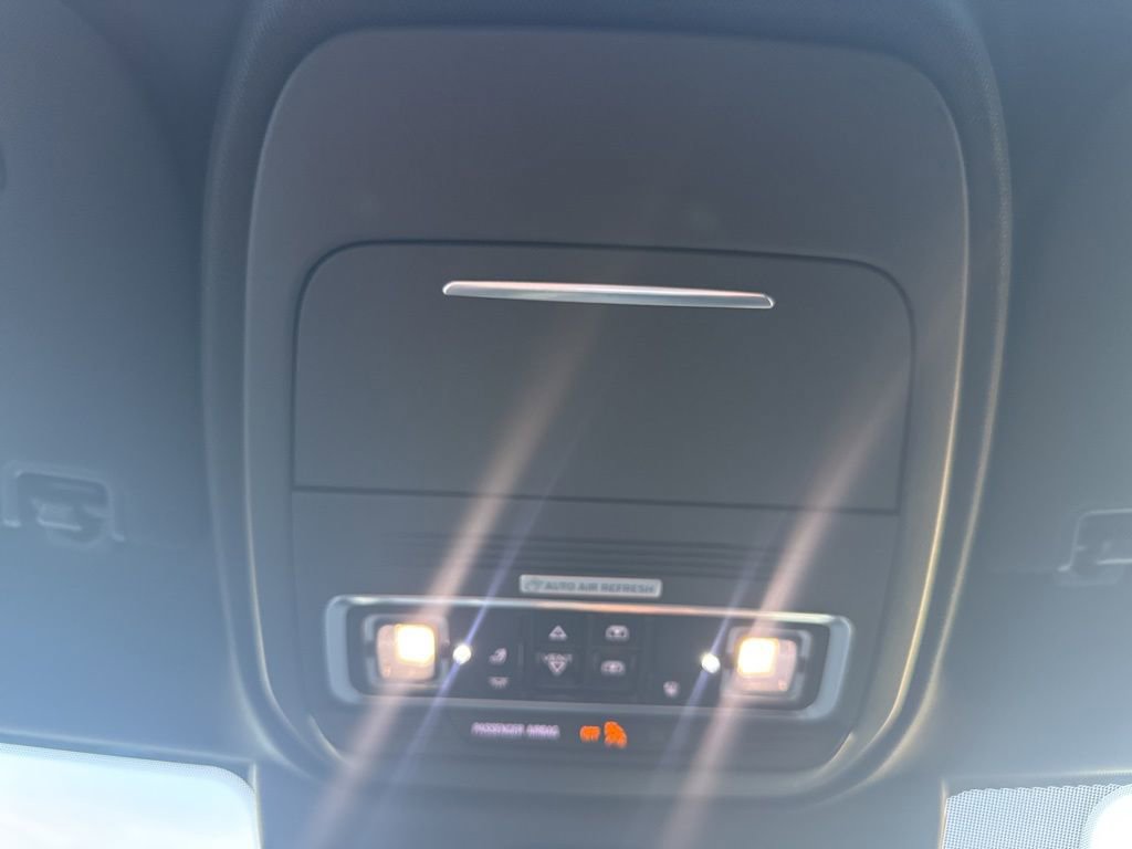 New 2025 Lincoln Navigator L Reserve w/ Jet Appearance Package image 34