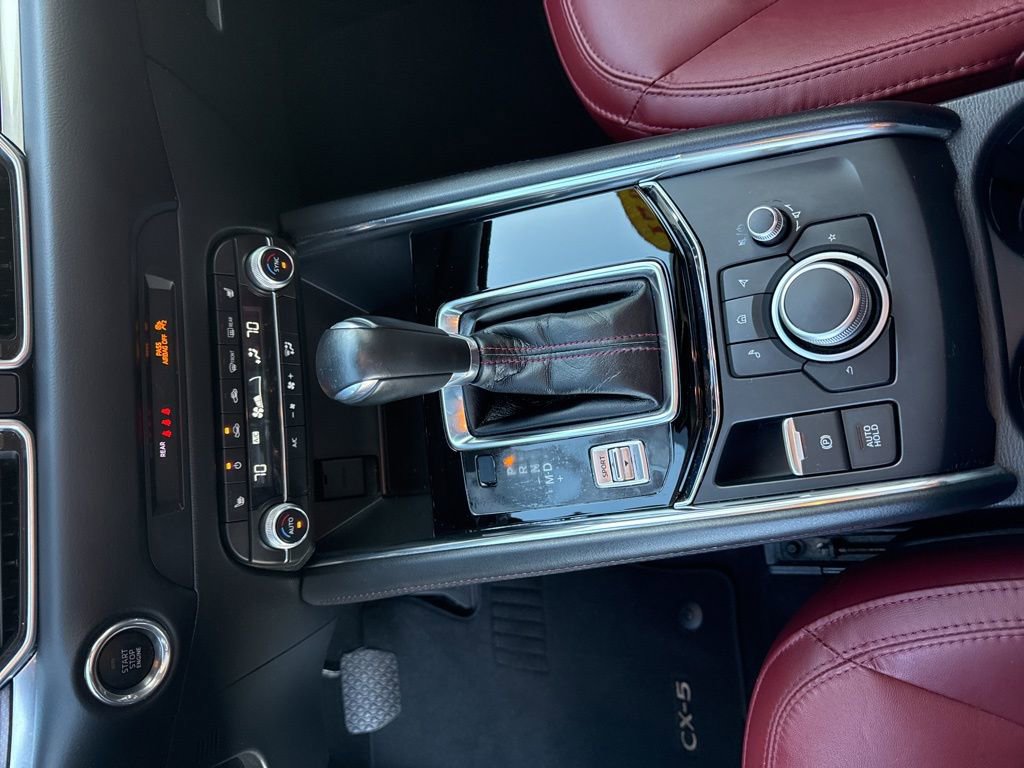 Used 2021 MAZDA CX-5 Carbon Edition image 26