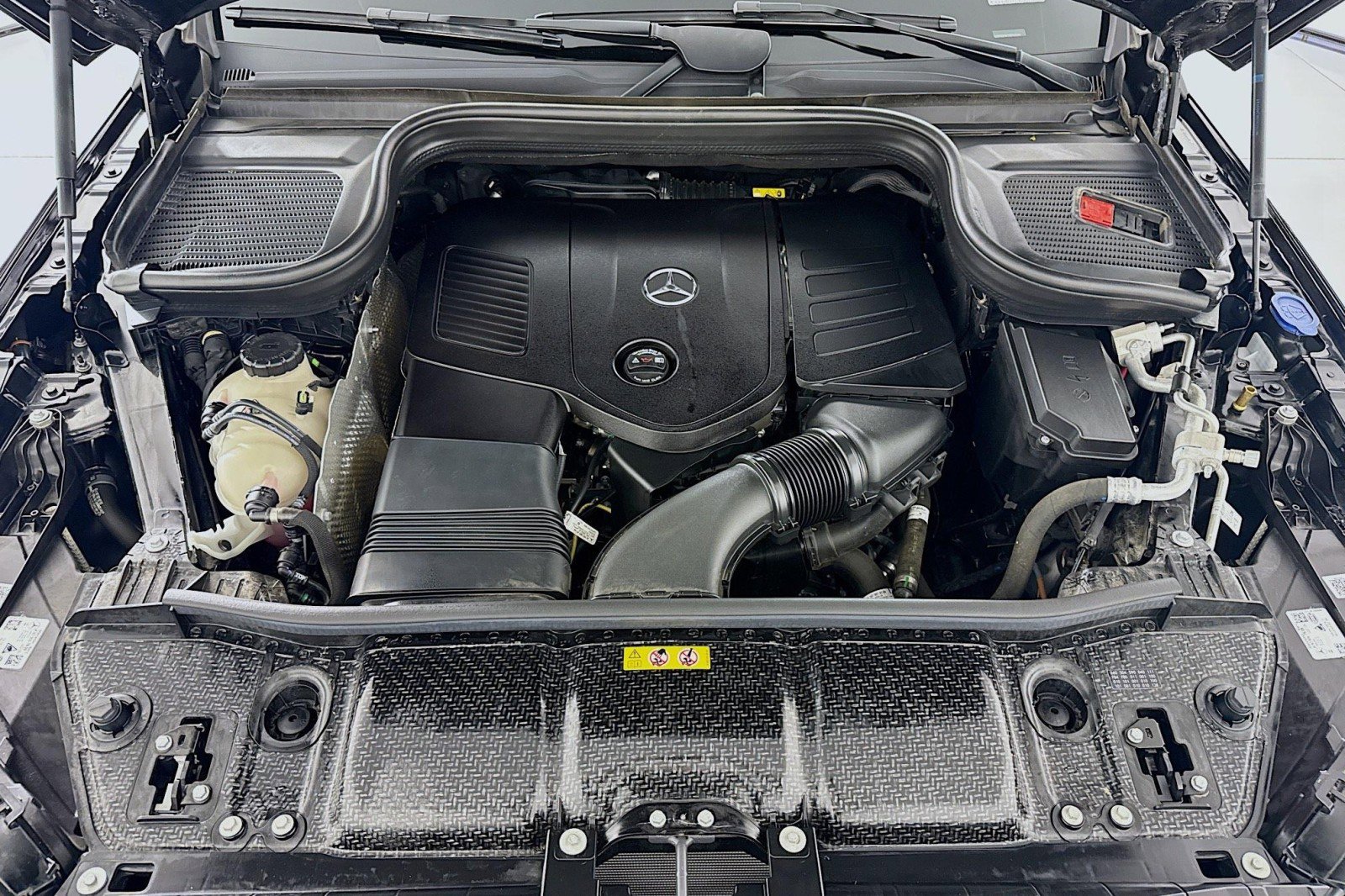 Certified 2025 Mercedes-Benz GLE 350 4MATIC image 11