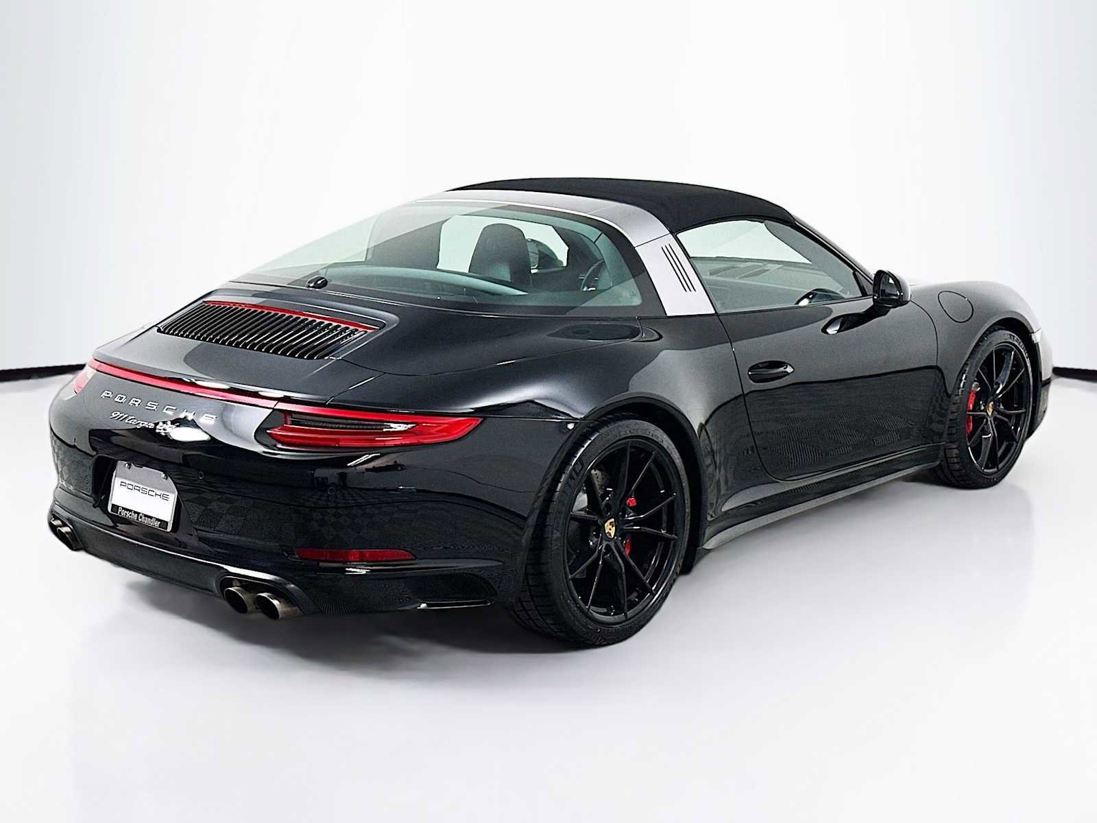 Certified 2017 Porsche 911 Targa 4S image 9