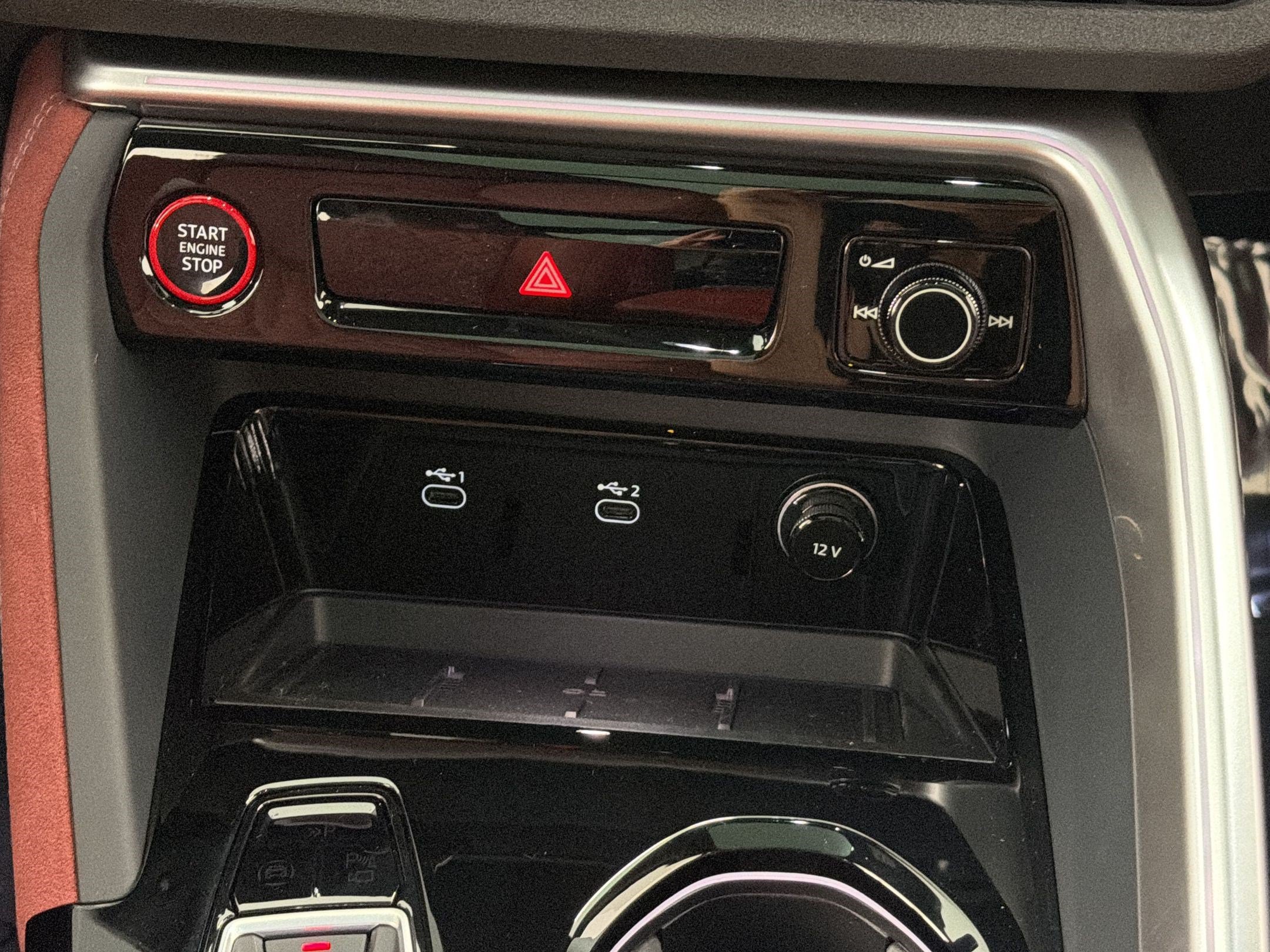 New 2026 Audi SQ5 Prestige AWD/4WD image 19