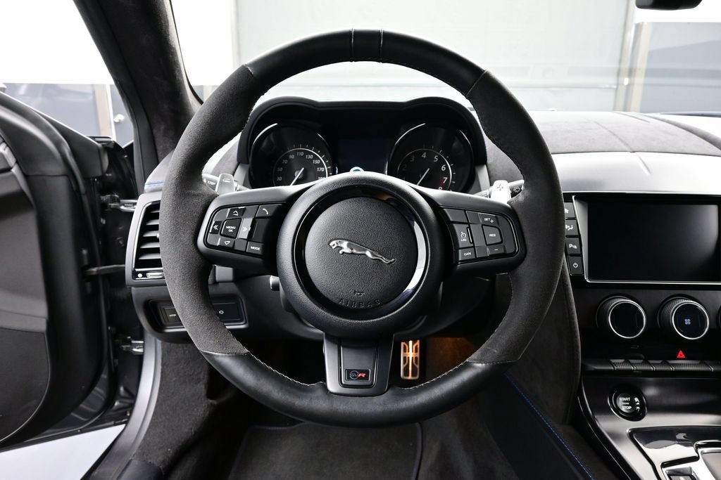 Used 2017 Jaguar F-TYPE SVR AWD/4WD image 8