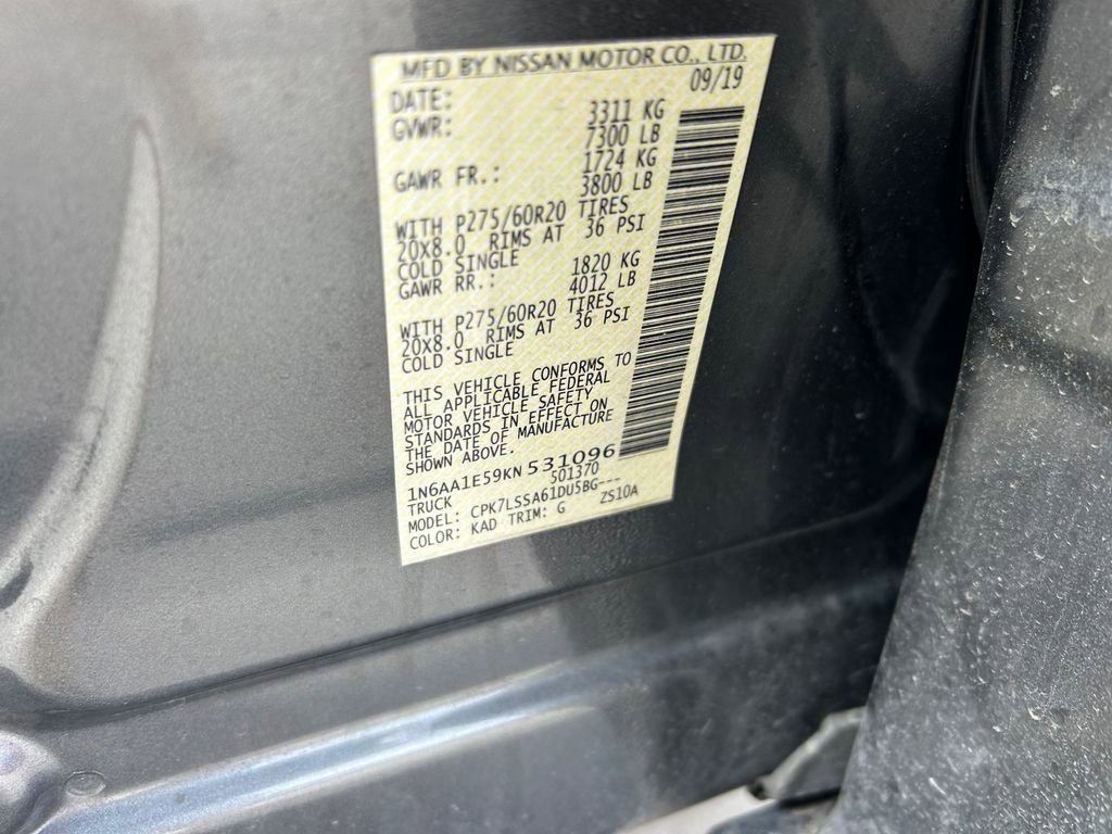 Used 2019 Nissan Titan SV w/ SV Convenience Package AWD/4WD image 10