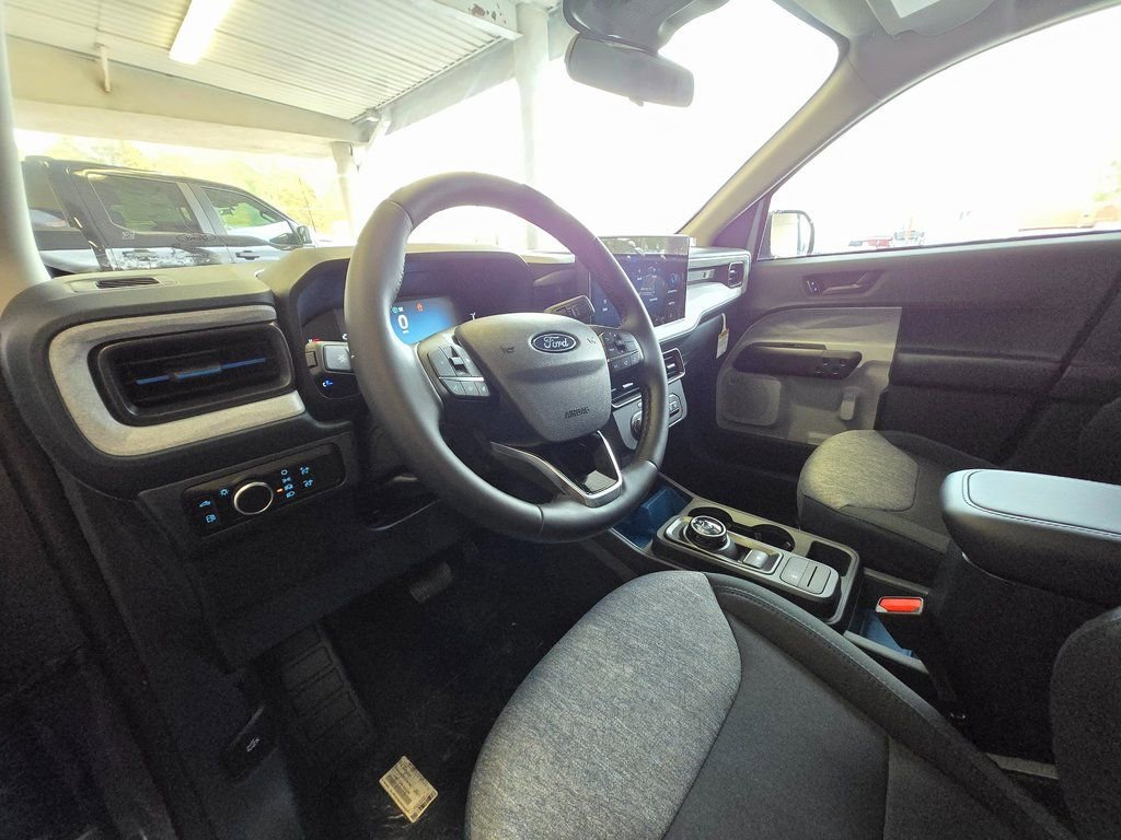 New 2025 Ford Maverick XLT w/ XLT Luxury Package image 8