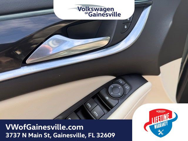 Used 2024 Buick Enclave Essence FWD image 19