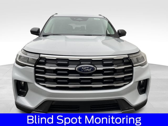 New 2026 Ford Explorer Active w/ Active Comfort Package RWD image 3