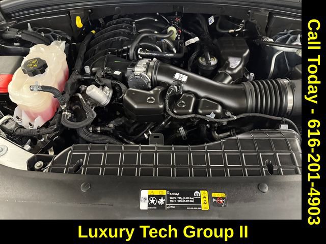 Used 2024 Jeep Grand Cherokee L Limited w/ Luxury Tech Group II image 6