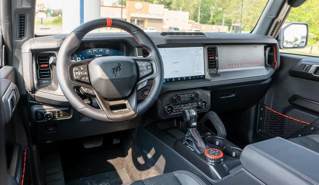 New 2026 Ford Bronco Raptor AWD/4WD image 10