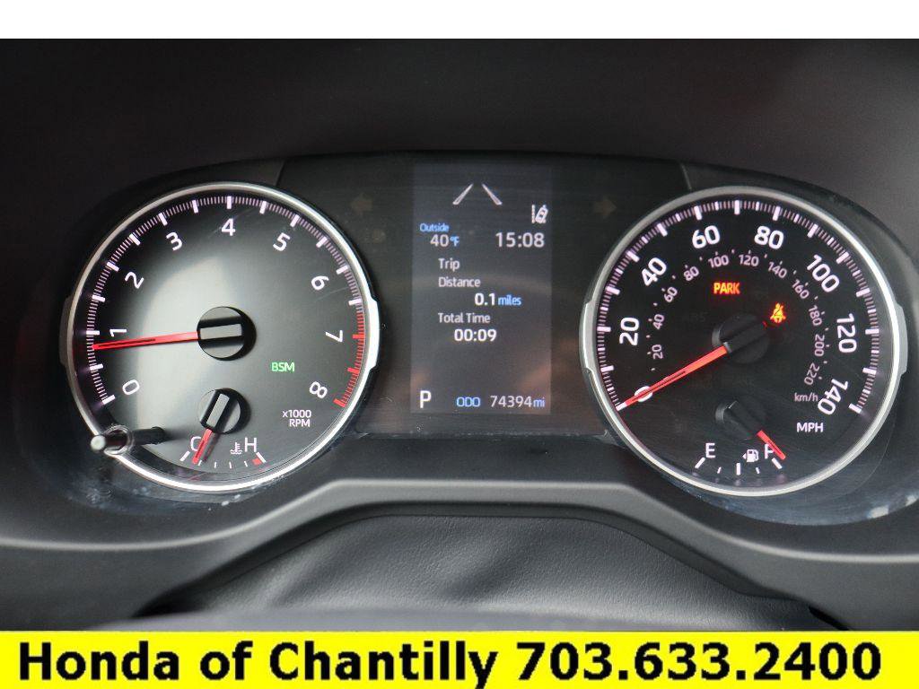 Used 2021 Toyota RAV4 XLE image 9