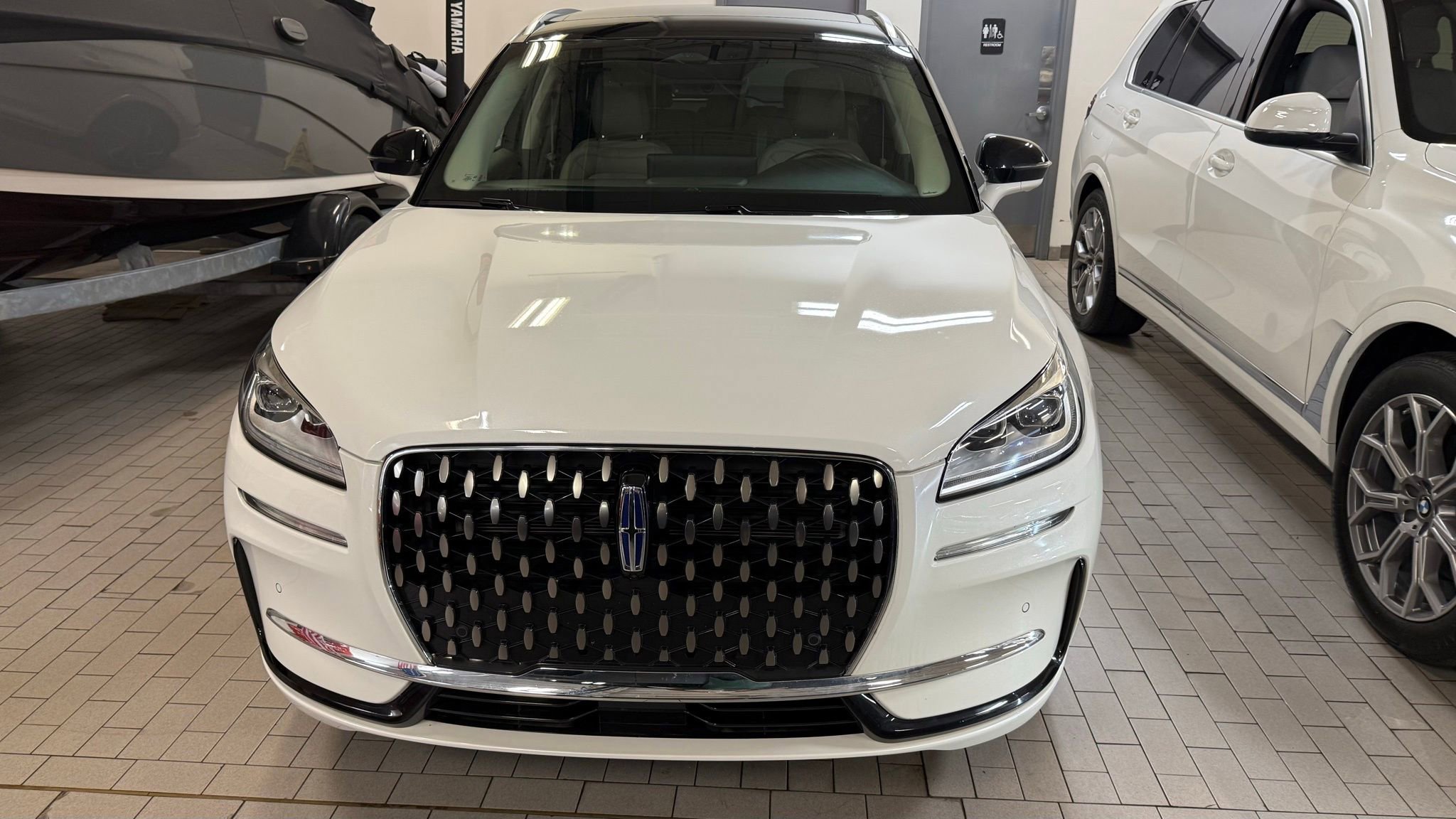 Used 2024 Lincoln Corsair Grand Touring w/ Equipment Group 301A image 7