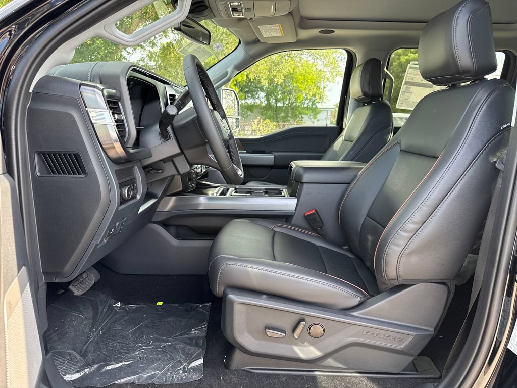 New 2026 Ford F250 Lariat w/ Black Appearance Package AWD/4WD image 22