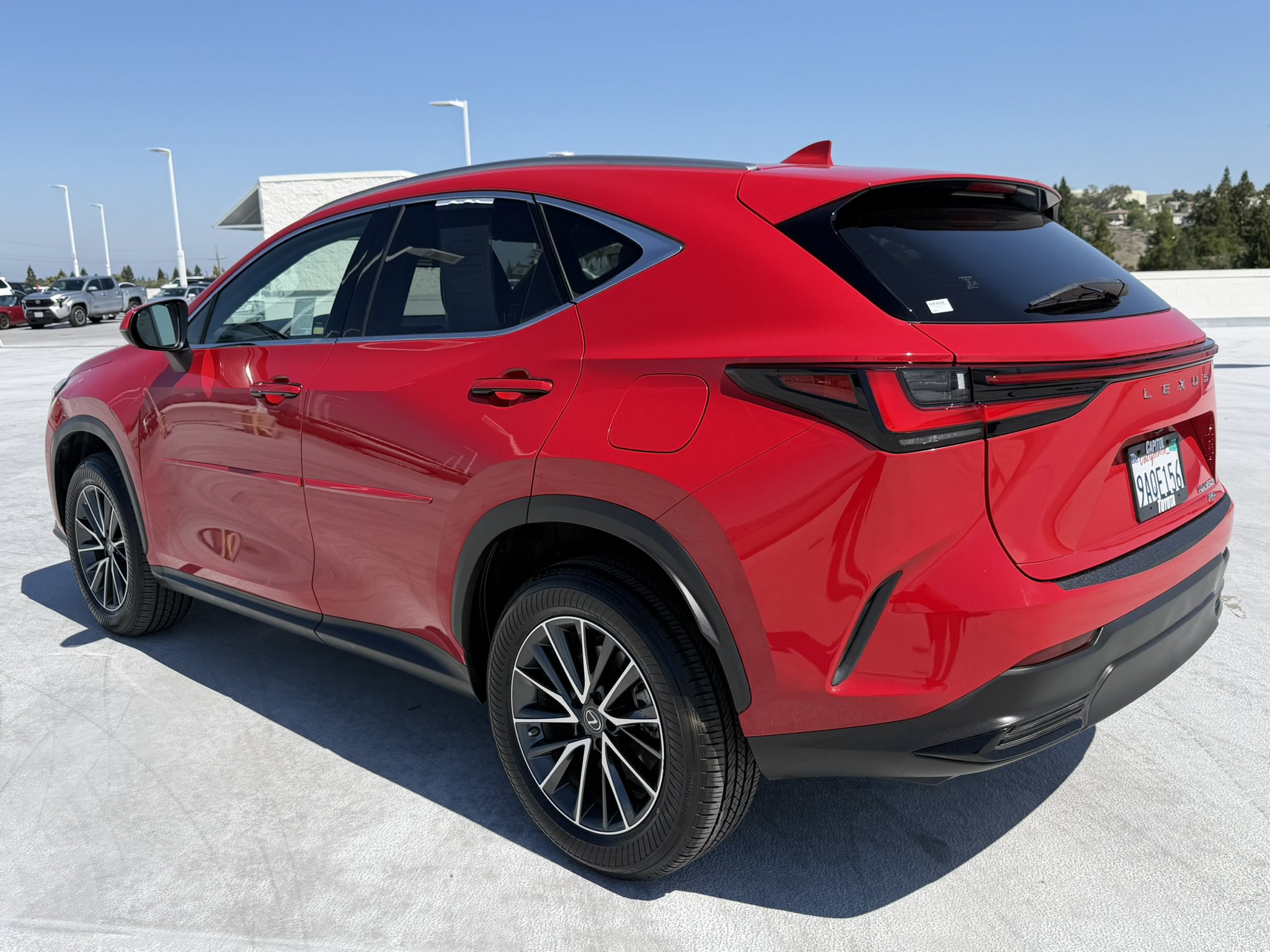 Used 2022 Lexus NX 350h AWD w/ Towing Package (2000 Lbs) image 5