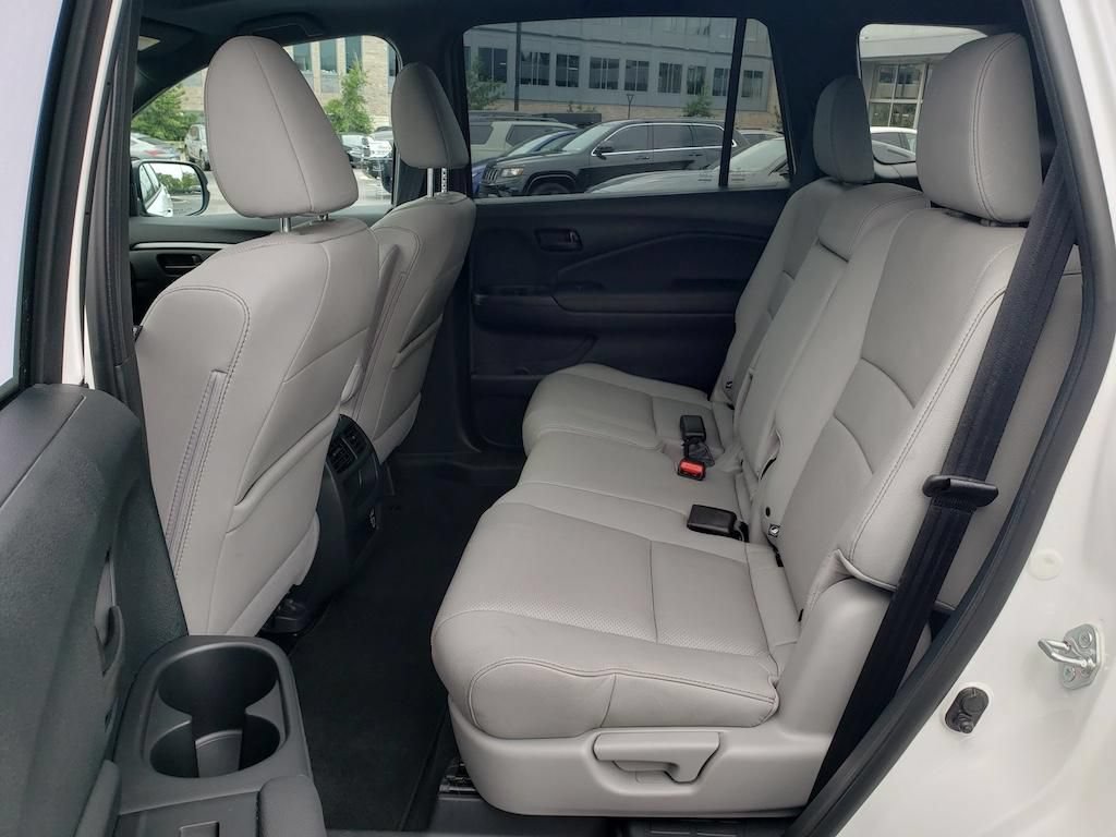 Used 2023 Honda Passport EX-L image 33