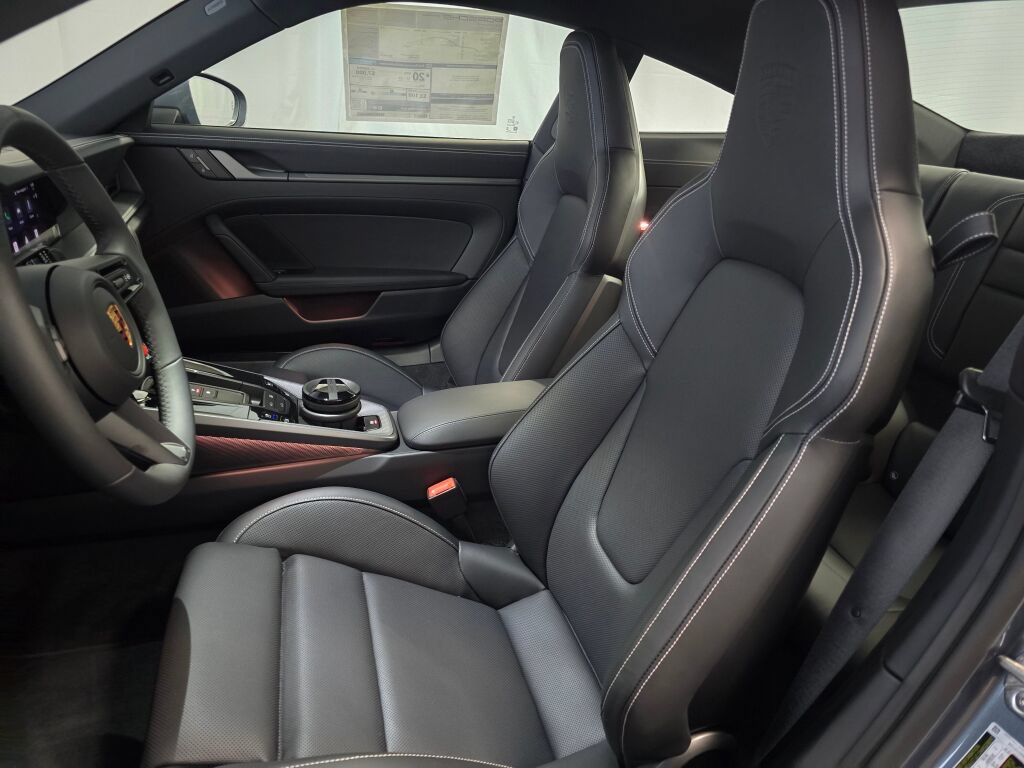 New 2026 Porsche 911 Carrera 4S AWD/4WD image 5