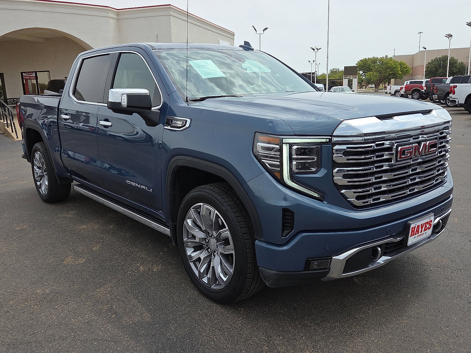 Used 2024 GMC Sierra 1500 Denali w/ Denali Reserve Package image 5