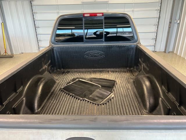 Used 2001 Ford F150 2WD SuperCab image 12